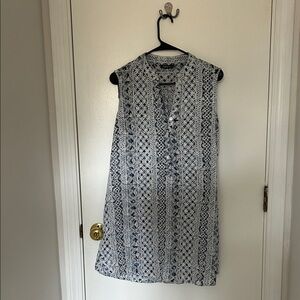Sleeveless Navy and White Patterned Midi Dress